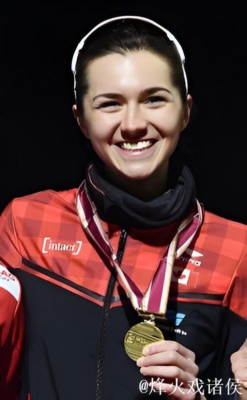 这位被称为魔术师的女球员